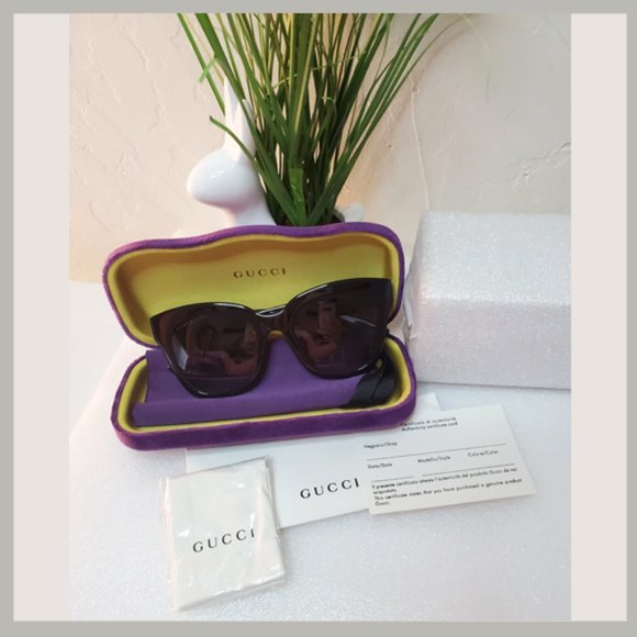 Gucci Accessories - Gucci GG0029S Sunglasses